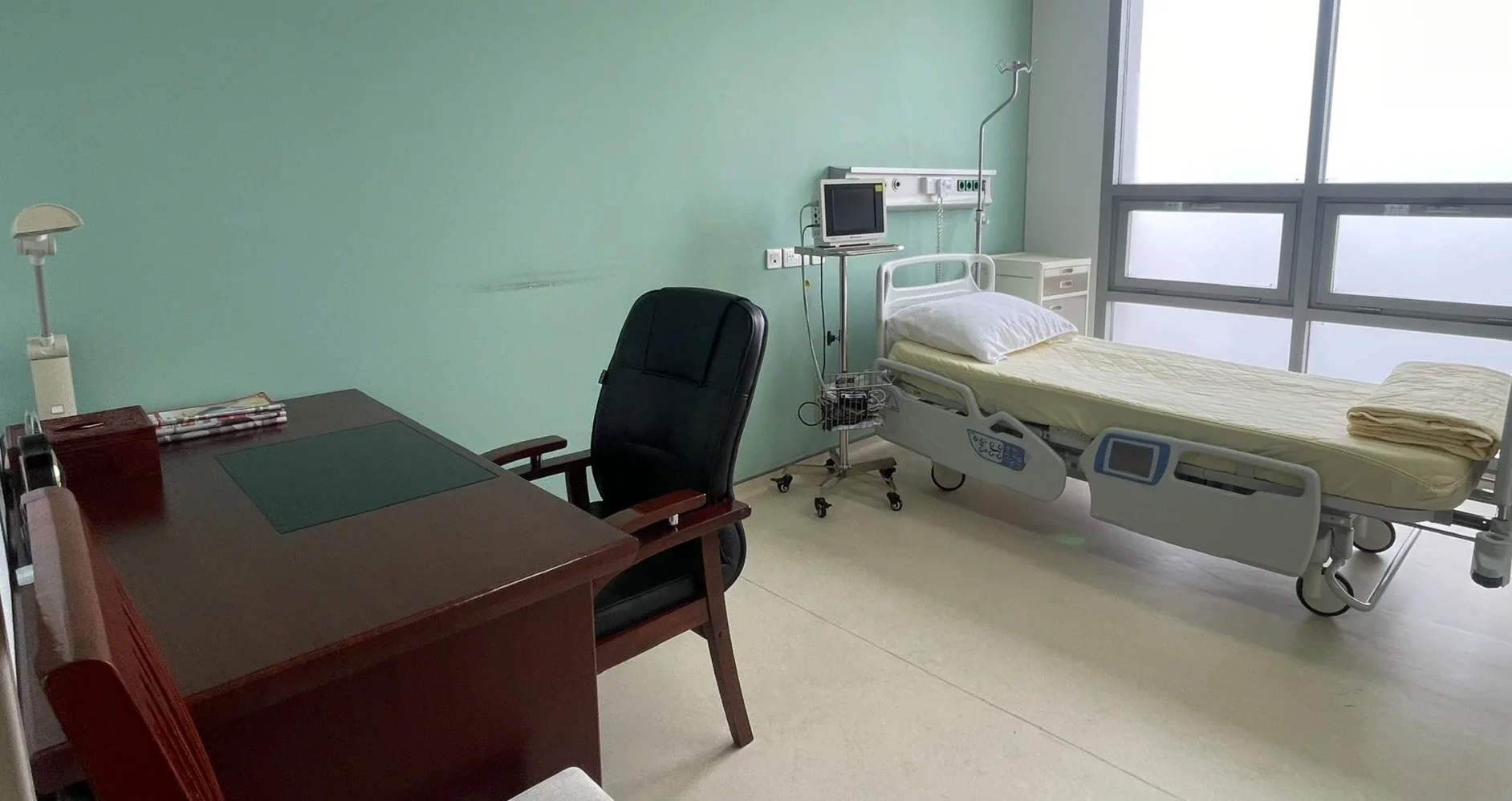 [Ảnh] Trong căn phòng nơi Tổng Bí thư Nguyễn Phú Trọng nằm điều trị