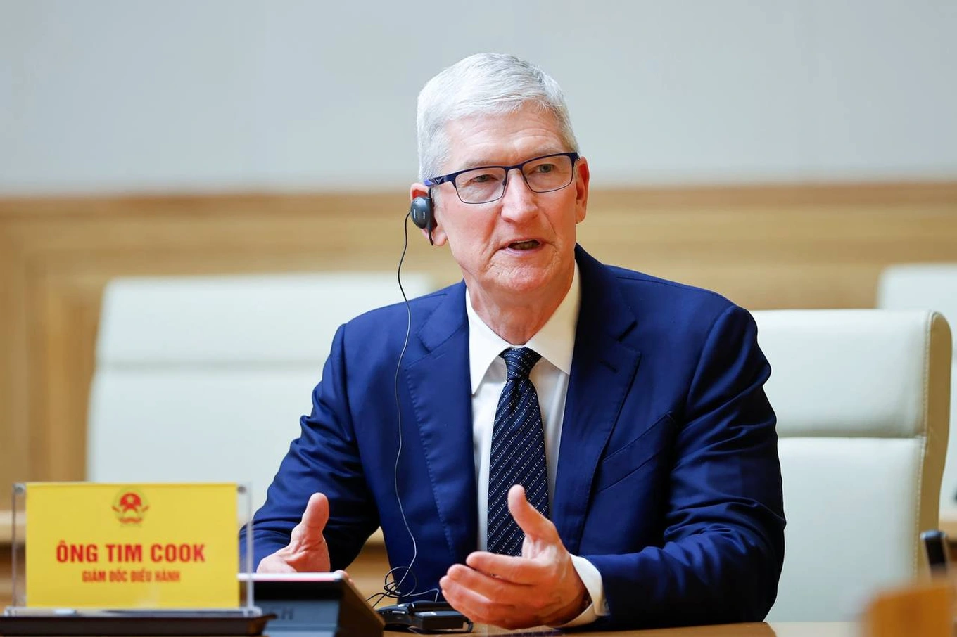 Tim Cook muốn phát triển sản phẩm công nghệ cao ở Việt Nam