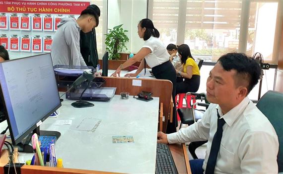 Từ tháng 11, 100% thủ tục hành chính thực hiện không phụ thuộc vào địa giới