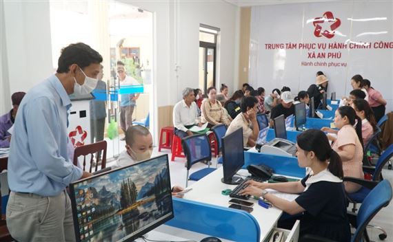 Chấn chỉnh tình trạng yêu cầu bản sao chứng thực khi làm thủ tục hành chính