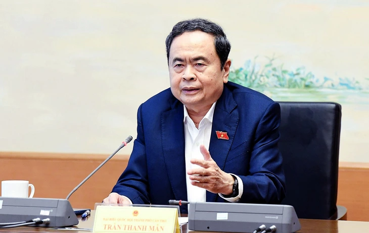 Chủ tịch Quốc hội: Sợ nhất là vay khoản này lại về đầu tư việc khác