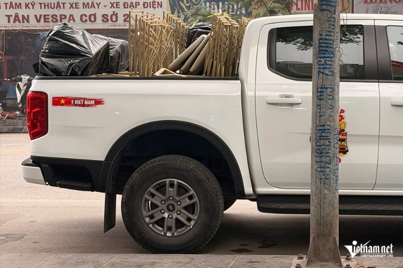 Chủ ô tô bán tải ở Hà Nội loay hoay tìm phương tiện thay thế để vào phố ban ngày