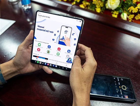 Phòng CSGT Hà Nội hướng dẫn theo dõi và xử phạt vi phạm giao thông qua ứng dụng iHanoi