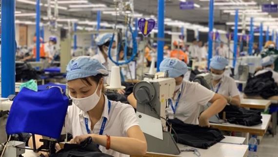 Đề xuất giảm giờ làm cho lao động khu vực tư từ 48 xuống 44 giờ một tuần