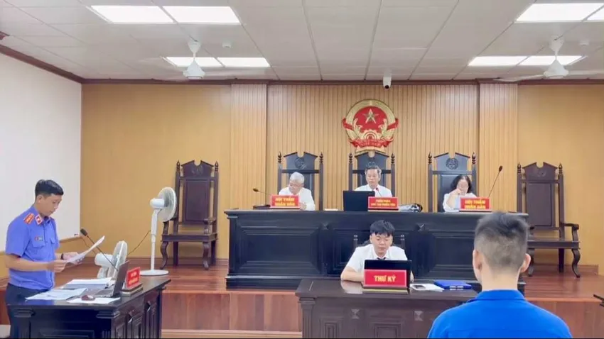 Lên Facebook đăng bài xuyên tạc, vu khống Nhà nước, thanh niên 17 tuổi bị phạt tù