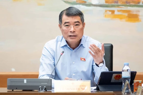 Thủ tướng Chính phủ: Không chấp nhận tăng trưởng nóng đánh đổi lấy sự bất ổn vĩ mô