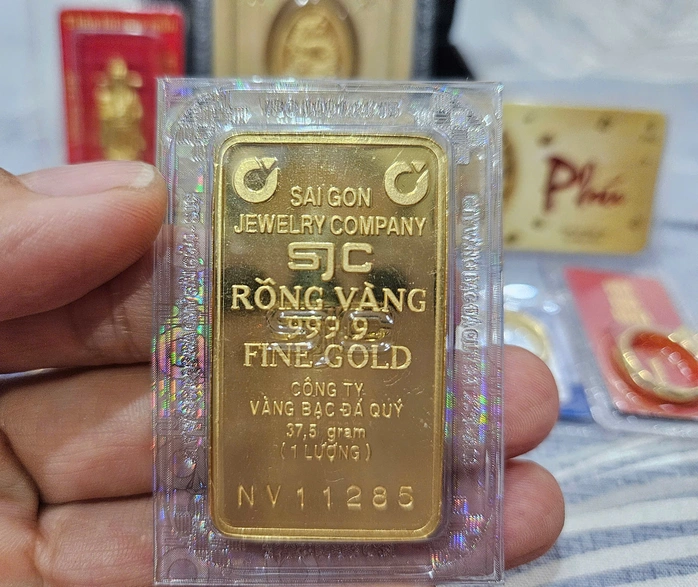 Giá vàng chiều 8-6 “ổn định”, ngân hàng đồng loạt cảnh báo thủ đoạn lừa đảo tinh vi