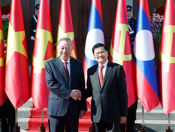 Lễ đón trọng thể Tổng Bí thư Tô Lâm tại thủ đô Vientiane, Lào