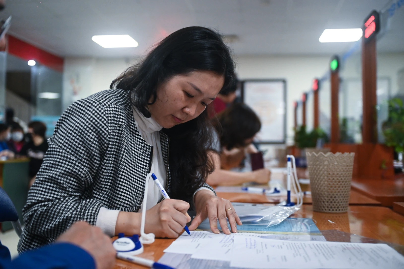 Vừa được nâng lương, khi nghỉ chế độ theo Nghị định 178 được tính trợ cấp thế nào?