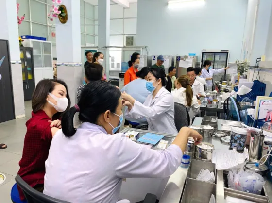 TP.HCM mở 6 kênh phản ánh y tế: Đường dây nóng, tố cáo vẽ bệnh, thủ tục online...