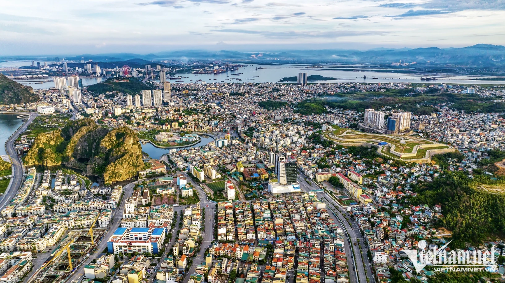 Bộ Chính trị đồng ý chủ trương thành lập thành phố Quảng Ninh