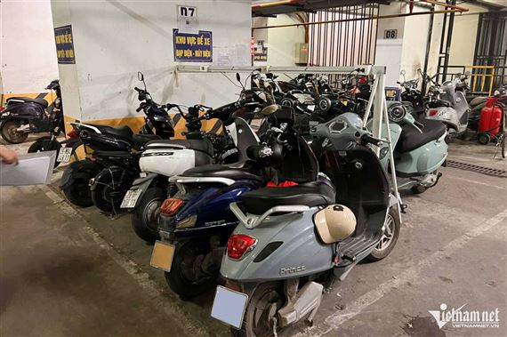 Bộ Xây dựng đề xuất chung cư xây mới bắt buộc có chỗ để xe điện cho cư dân