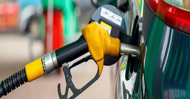 Đề xuất kéo dài việc giảm thuế nhập khẩu một số mặt hàng xăng dầu về 0% đến 30/6/2026