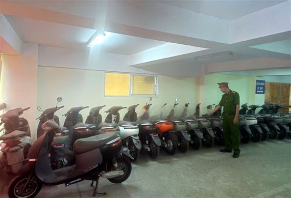 Hà Nội: Triệt phá đường dây sản xuất, tiêu thụ xe máy điện giả quy mô lớn