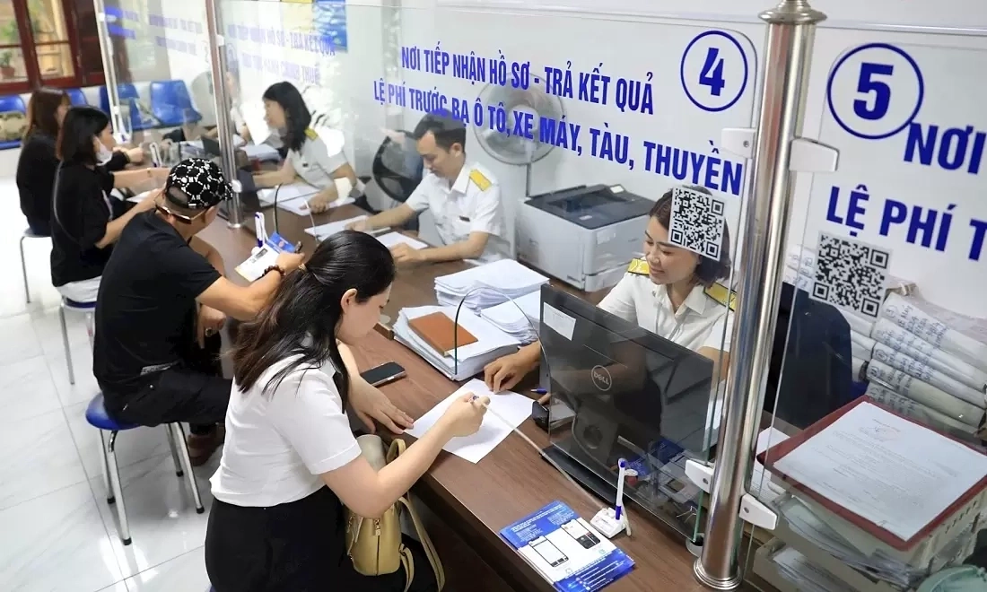 Đề xuất công chức thuế được hỗ trợ thêm 100% lương