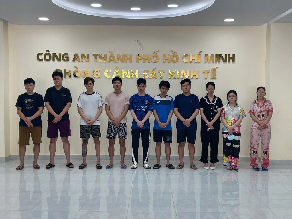 Bắt 10 quản lý, nhân viên nhà hàng 90’s House ở TPHCM