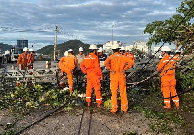 Hơn 1,6 triệu hộ mất điện do bão Kalmaegi