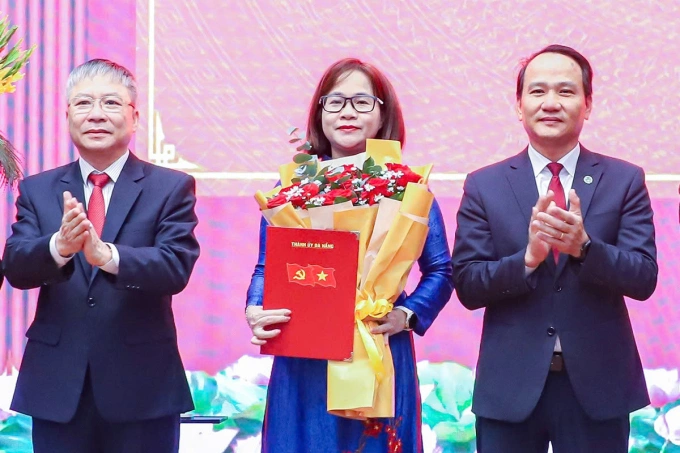 Đặc khu Hoàng Sa lần đầu có chủ tịch là nữ