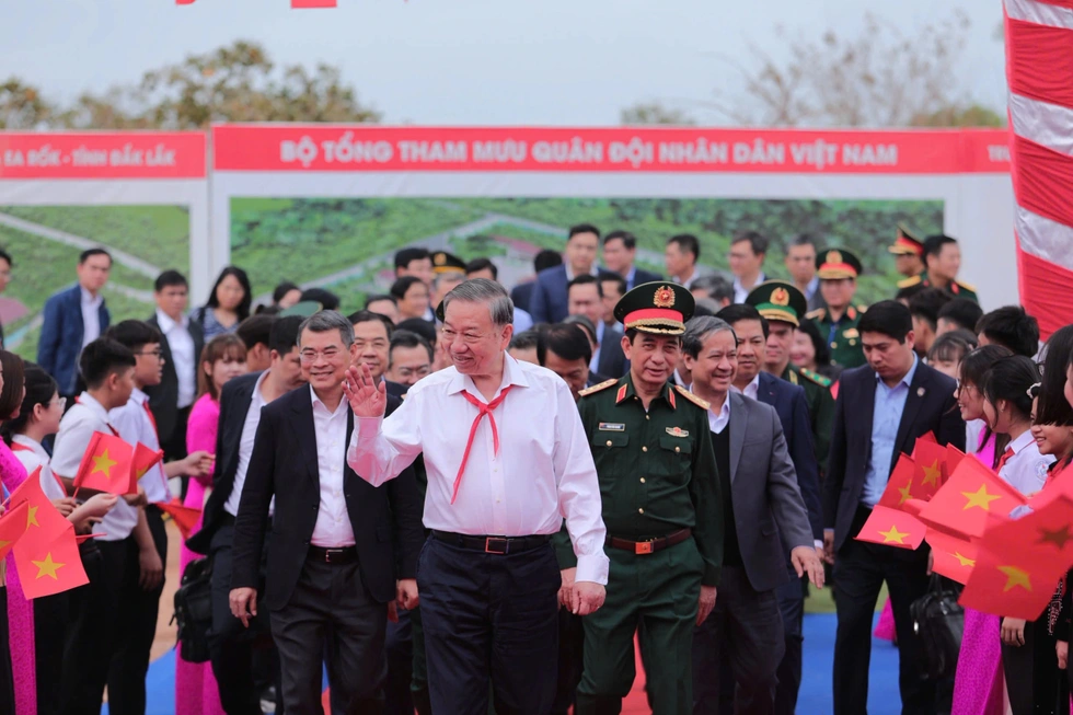 Tổng Bí thư Tô Lâm: Học để thoát nghèo, làm giàu và xây dựng đất nước