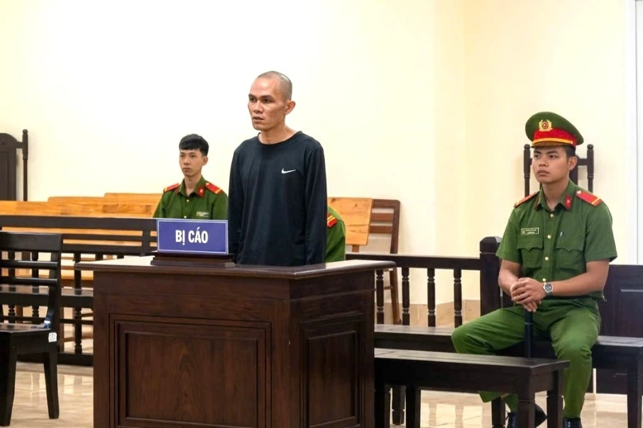 Vụ sát hại trung tá công an: Tòa trả hồ sơ xác minh bệnh án tâm thần